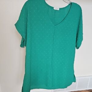 Cotton Bleu Solid Green Short Sleeved V Neck Blouse Size Medium (Large)